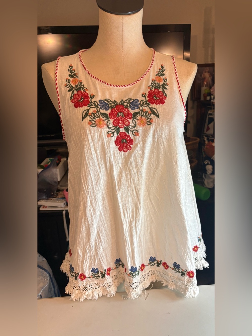 Max Studio White Sleeveless Dress with Red Floral Embroidery